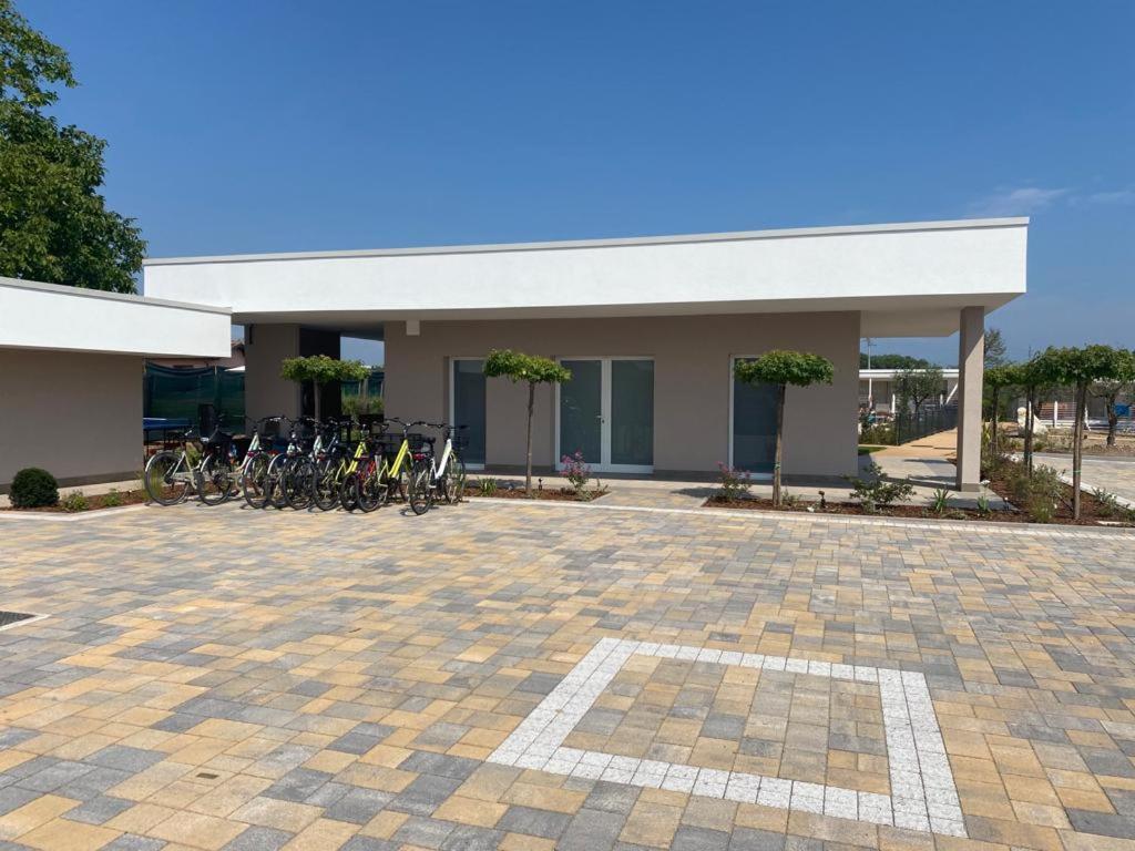 Agricamping Zanina 9 Peschiera del Garda Exterior photo
